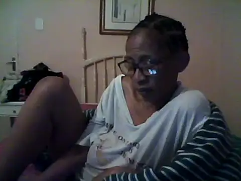 Snapshot of bustybillies chatting on 8, 3, 2025 bustybillies online show from 8, 3, 2025