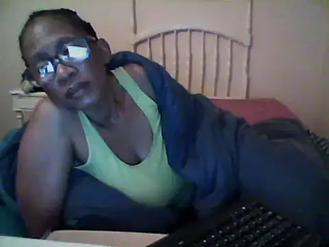 Snapshot of bustybillies chatting on 10, 3, 2025 bustybillies online show from 10, 3, 2025