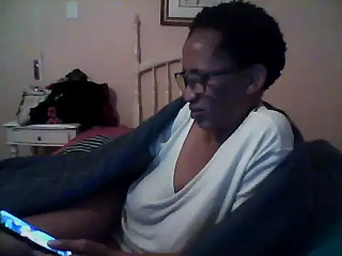 Snapshot of bustybillies chatting on 13, 3, 2025 bustybillies online show from 13, 3, 2025