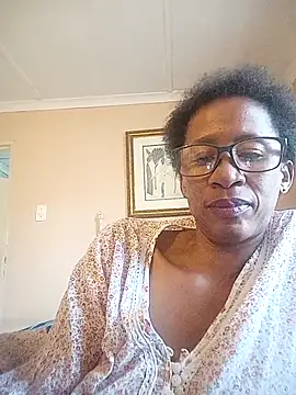 Snapshot of bustybillies chatting on 13, 10, 2025 bustybillies online show from 13, 10, 2025