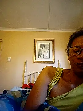 Snapshot of bustybillies chatting on 19, 10, 2025 bustybillies online show from 19, 10, 2025