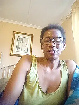 Snapshot of bustybillies chatting on 20, 10, 2025 bustybillies online show from 20, 10, 2025