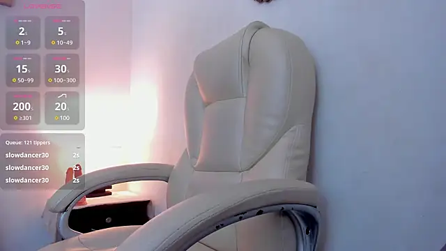 Snapshot of anyi_restrepo chatting on 8, 1, 2025 anyi restrepo online show from 8, 1, 2025