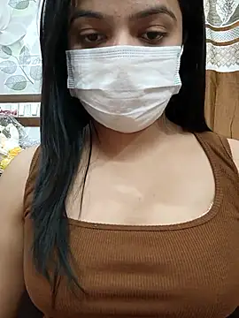 Myloveurvi online show from 6, 3, 2025