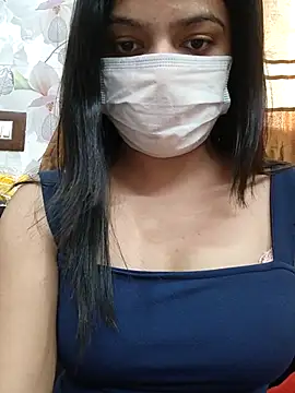 Myloveurvi online show from 11, 3, 2025