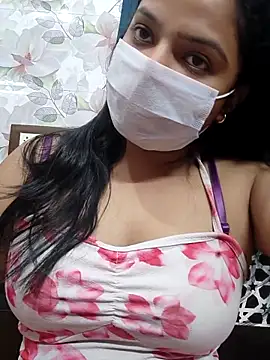 Myloveurvi online show from 27, 4, 2026