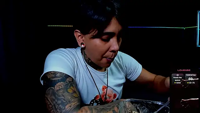 ZhoeStrong online show from 28, 11, 2025