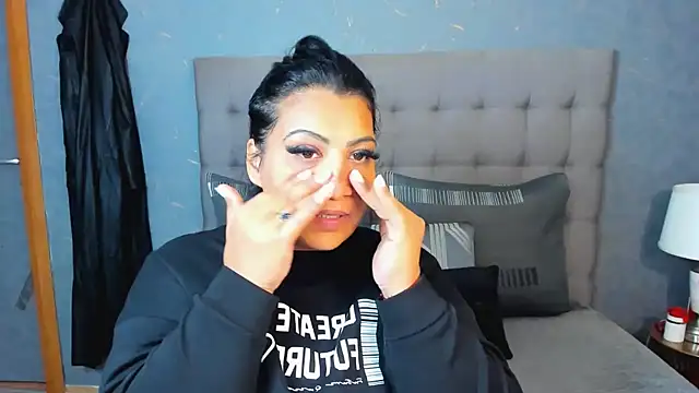 AmyCubes online show from 8, 10, 2025