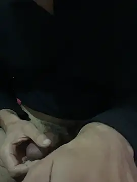 Snapshot of Young_arabe chatting on 3, 1, 2025 Young arabe online show from 3, 1, 2025