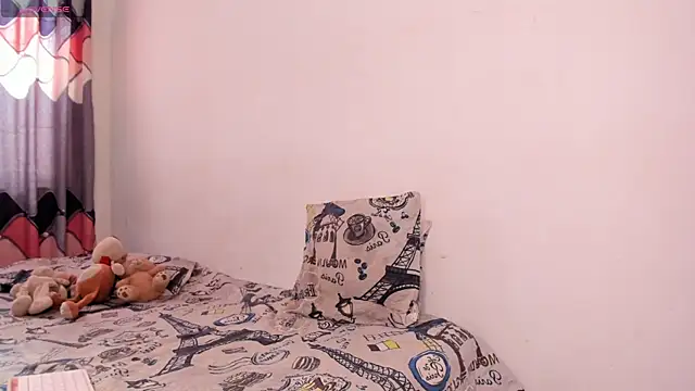 Snapshot of Emiily_Miller chatting on 5, 2, 2025 Emiily Miller online show from 5, 2, 2025