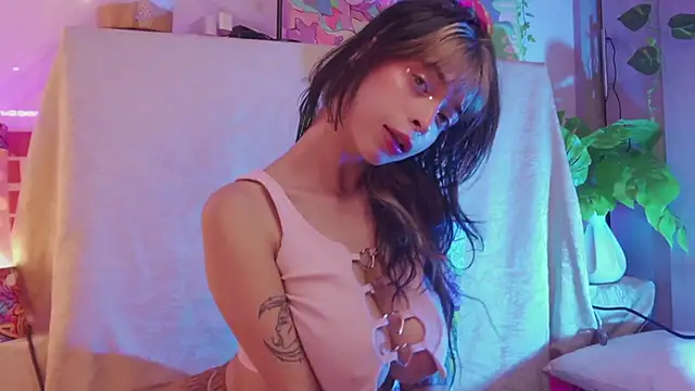 Kitty arts online show from 25, 1, 2025