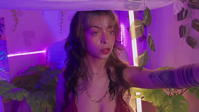 Kitty arts online show from 28, 2, 2025