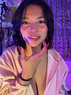 Kitty arts online show from 25, 4, 2026