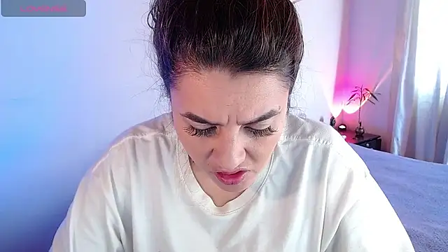 Snapshot of Lu_perez chatting on 20, 1, 2025 Lu perez online show from 20, 1, 2025