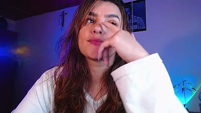 Snapshot of Lu_perez chatting on 28, 1, 2025 Lu perez online show from 28, 1, 2025