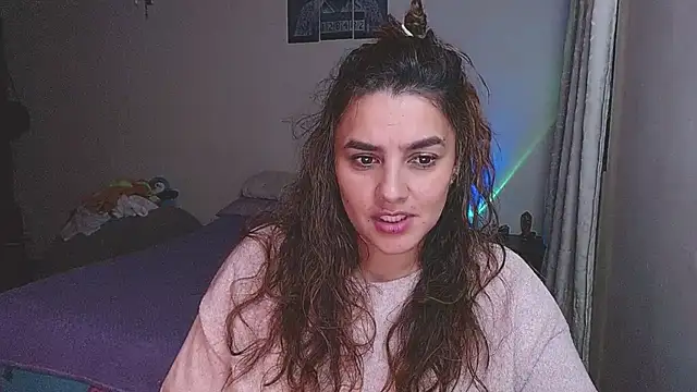 Snapshot of Lu_perez chatting on 5, 2, 2025 Lu perez online show from 5, 2, 2025