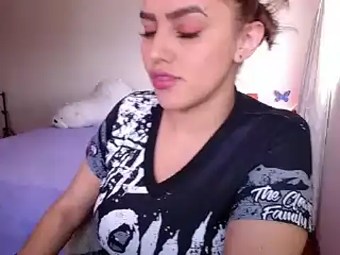 Snapshot of Lu_perez chatting on 1, 3, 2025 Lu perez online show from 1, 3, 2025