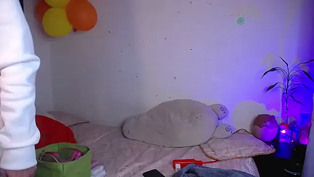 Snapshot of Lu_perez chatting on 29, 11, 2025 Lu perez online show from 29, 11, 2025