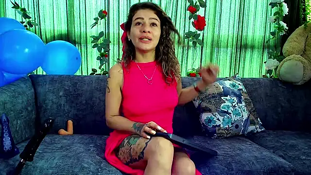 oriana thomson2 online show from 20, 2, 2025