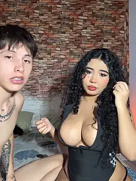 Snapshot of G_Poseidon_y_Cloe chatting on 17, 10, 2025 G Poseidon y Cloe online show from 17, 10, 2025