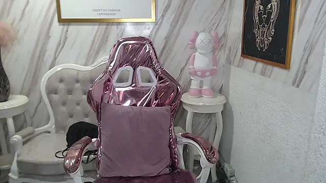 Snapshot of Violeth_b chatting on 12, 2, 2025 Violeth b online show from 12, 2, 2025