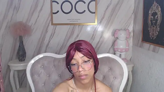 Snapshot of Violeth_b chatting on 20, 2, 2025 Violeth b online show from 20, 2, 2025