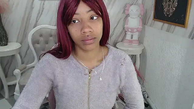 Snapshot of Violeth_b chatting on 5, 3, 2025 Violeth b online show from 5, 3, 2025