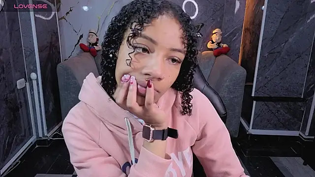 Violeth b online show from 25, 4, 2026