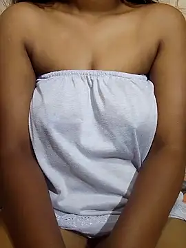 Snapshot of Diwya69 chatting on 13, 2, 2025 Diwya69 online show from 13, 2, 2025