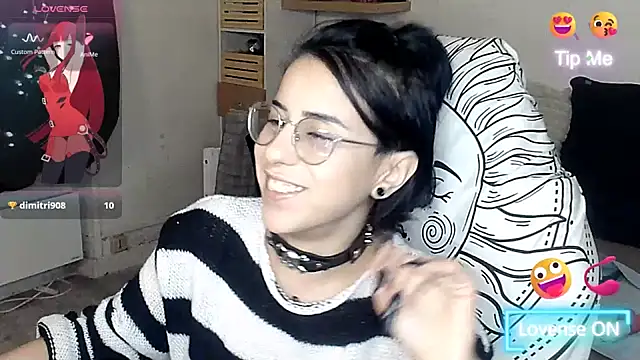 Snapshot of LisandreLaVenale chatting on 21, 1, 2025 LisandreLaVenale online show from 21, 1, 2025