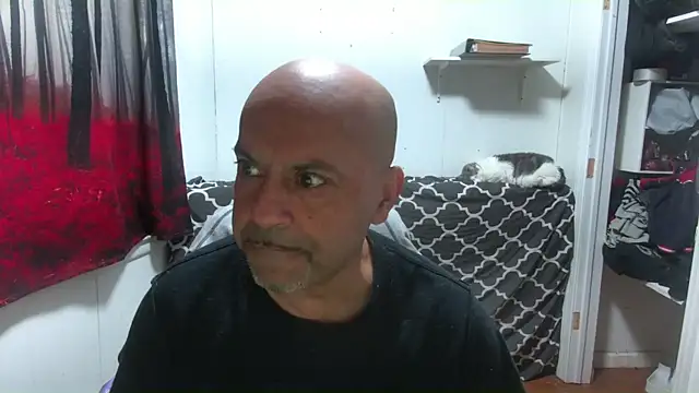 Snapshot of RickStone51 chatting on 19, 12, 2024 RickStone51 online show from 19, 12, 2024