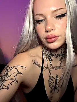 Snapshot of Julamayana chatting on 10, 10, 2025 Julamayana online show from 10, 10, 2025