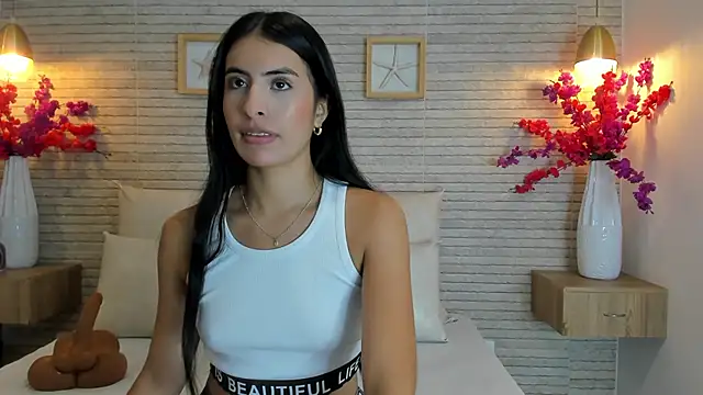 Snapshot of IssabellaLopez chatting on 1, 10, 2025 IssabellaLopez online show from 1, 10, 2025