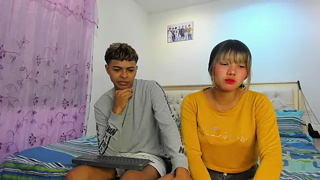 Snapshot of dafnezahiraa_ chatting on 11, 3, 2025 dafnezahiraa online show from 11, 3, 2025