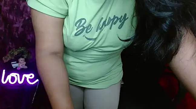 Snapshot of Naughty_Ayesha1 chatting on 18, 1, 2025 Naughty Ayesha1 online show from 18, 1, 2025