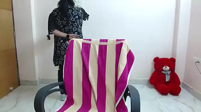 Snapshot of Naughty_Ayesha1 chatting on 23, 1, 2025 Naughty Ayesha1 online show from 23, 1, 2025