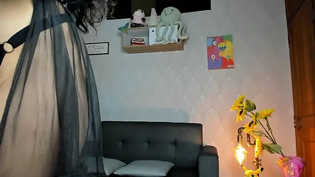 Snapshot of Alaia_Love77 chatting on 8, 5, 2026 Alaia Love77 online show from 8, 5, 2026