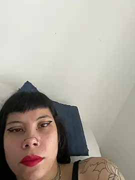 EemaHaruki online show from 28, 2, 2025