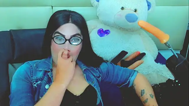 NathaliaCross online show from 25, 6, 2026