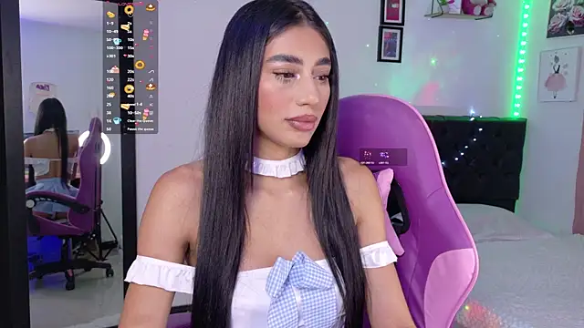 JulietaCheerr online show from 22, 4, 2026