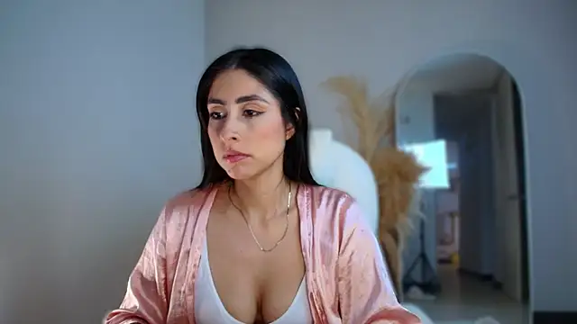 auroracaruso11 online show from 20, 11, 2025