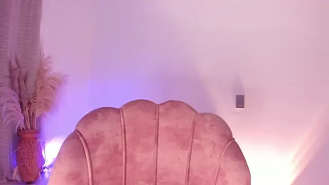 amelie murphy  online show from 28, 4, 2026