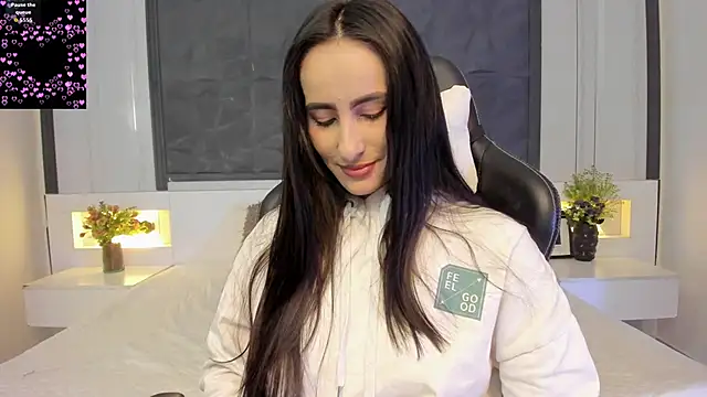 SaraGomez1 online show from 21, 12, 2025