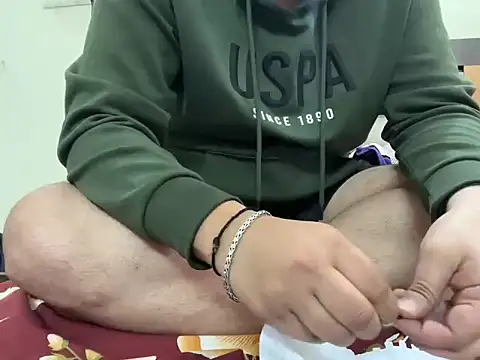 gauravgay93 online show from 26, 1, 2025