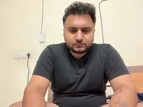 gauravgay93 online show from 30, 1, 2025