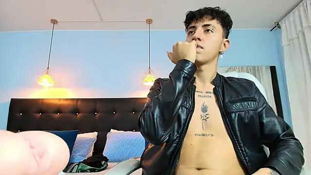 Lobo 17  online show from 23, 2, 2025