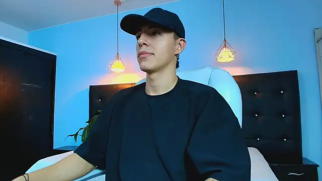 Lobo 17  online show from 7, 3, 2025