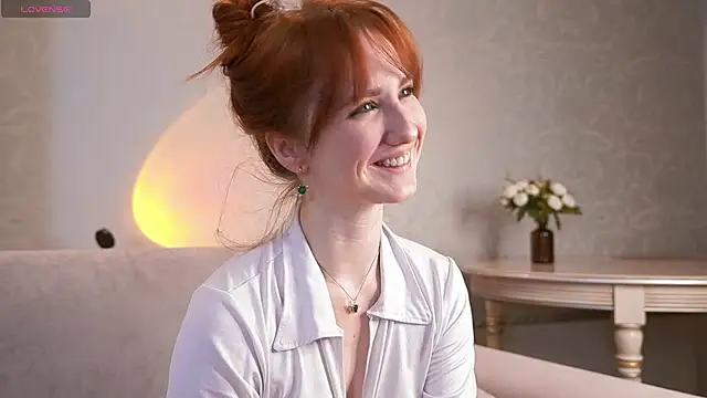 EsmaCrumbley online show from 2, 3, 2025