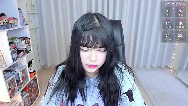 misshoneyxxx online show from 5, 11, 2025