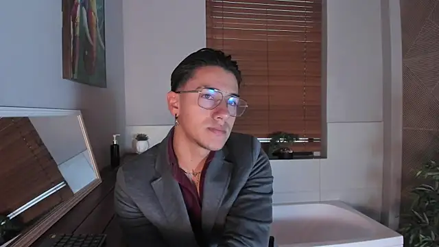 Andy Joy  online show from 2, 11, 2025